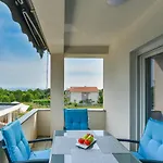 Olujic Apartamento Vir